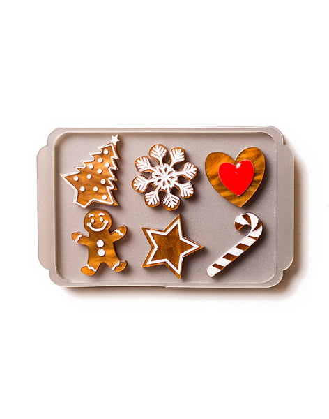 Acrylic Mixed Gingerbread Tray Brooch